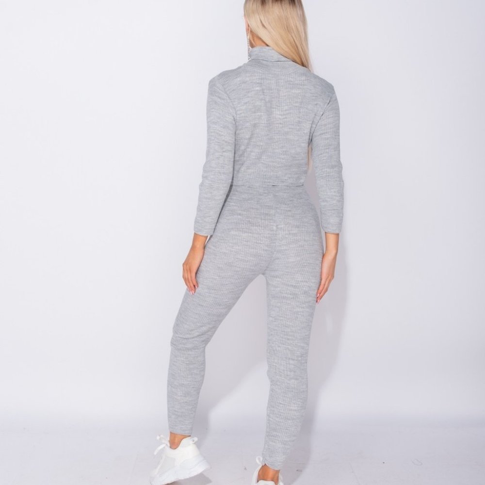 Gray Turtle Neck Crop Top and Leggings Pants Set - Picture 6 of 8